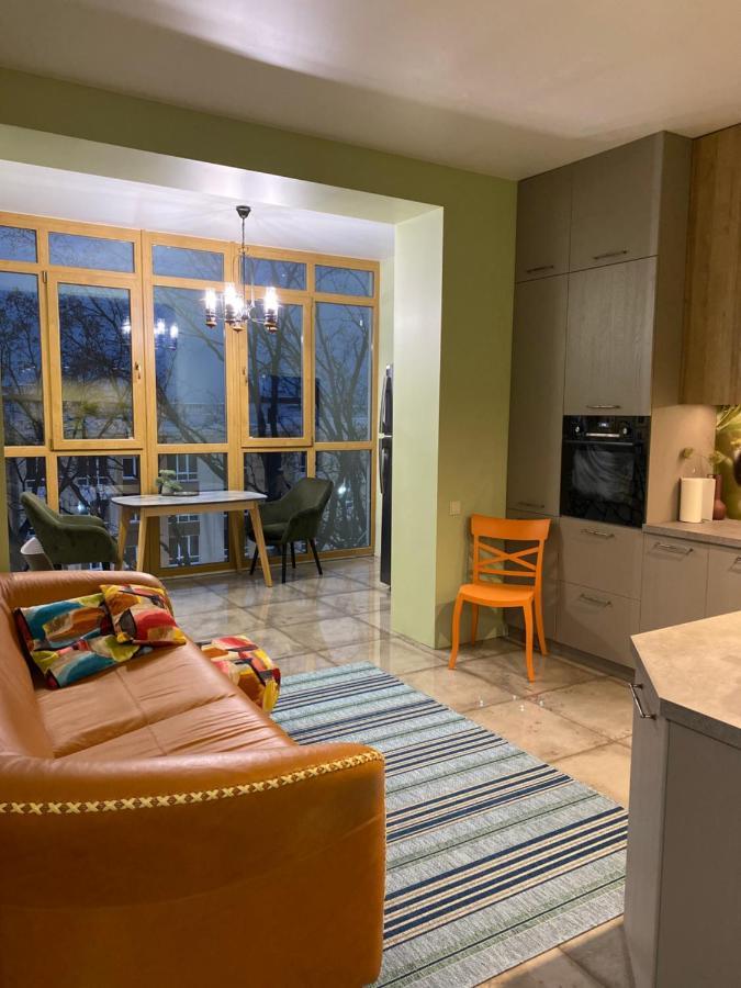 Петровский Квартал Appartement Petrivs'ke Buitenkant foto